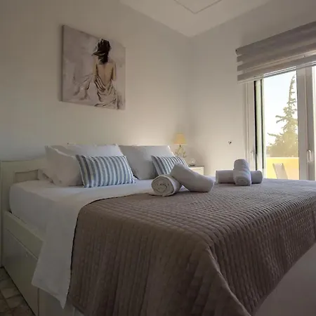 Holiday home Le Petit Refuge 2 Floor Maisonette With Seaview Archangelos (Rhodes)